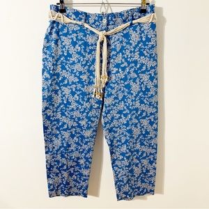 Lauren Ralph Lauren Floral Cropped Capris Pants  Rope Belt with Wooden Buttons 🟦